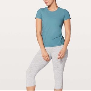 Lululemon Into the Sun Tee Persian Blue